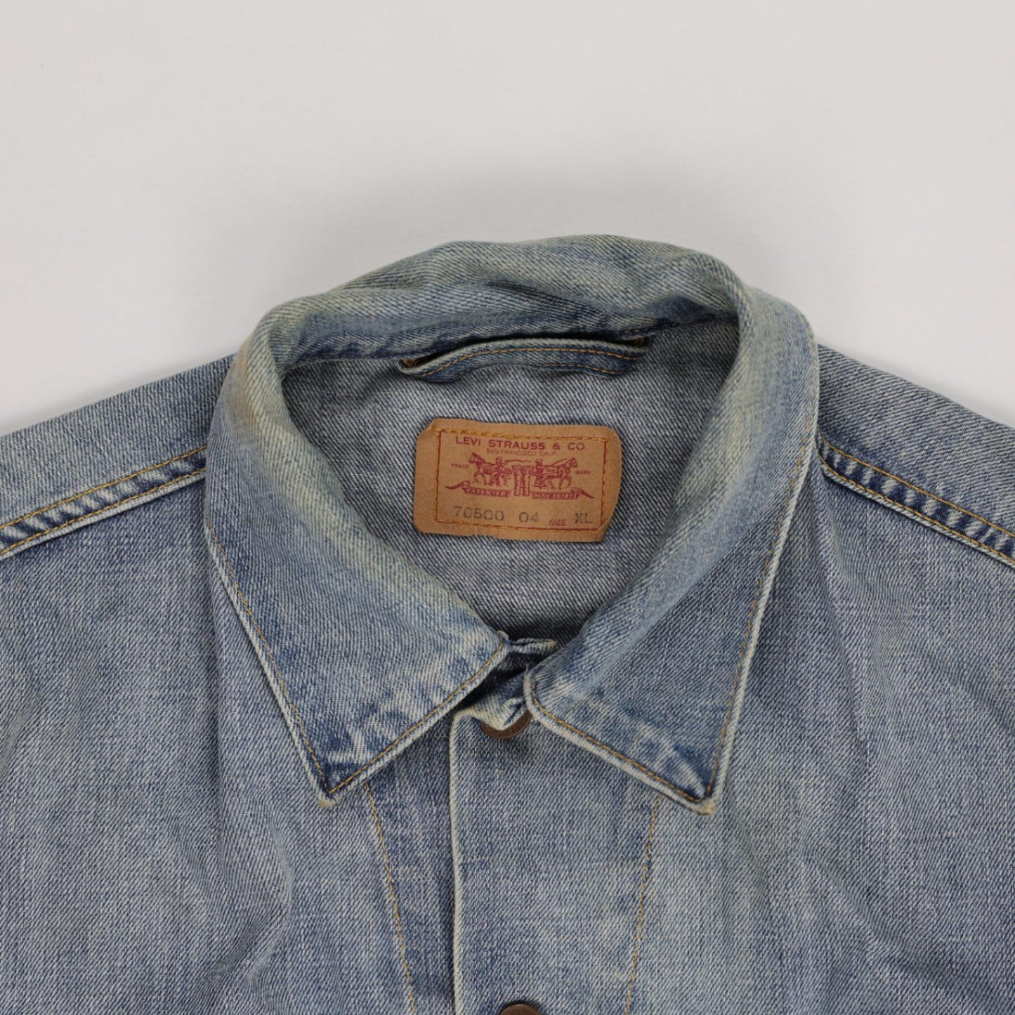 Levi's Vintage Light Blue Denim Jacket XL Cotton Collared