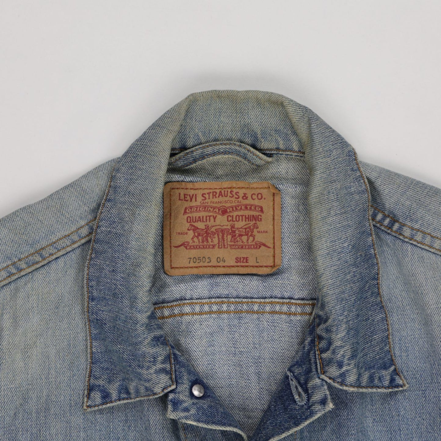 Levi's 70503 Vintage Blue Denim Trucker Jacket Size Large Cotton