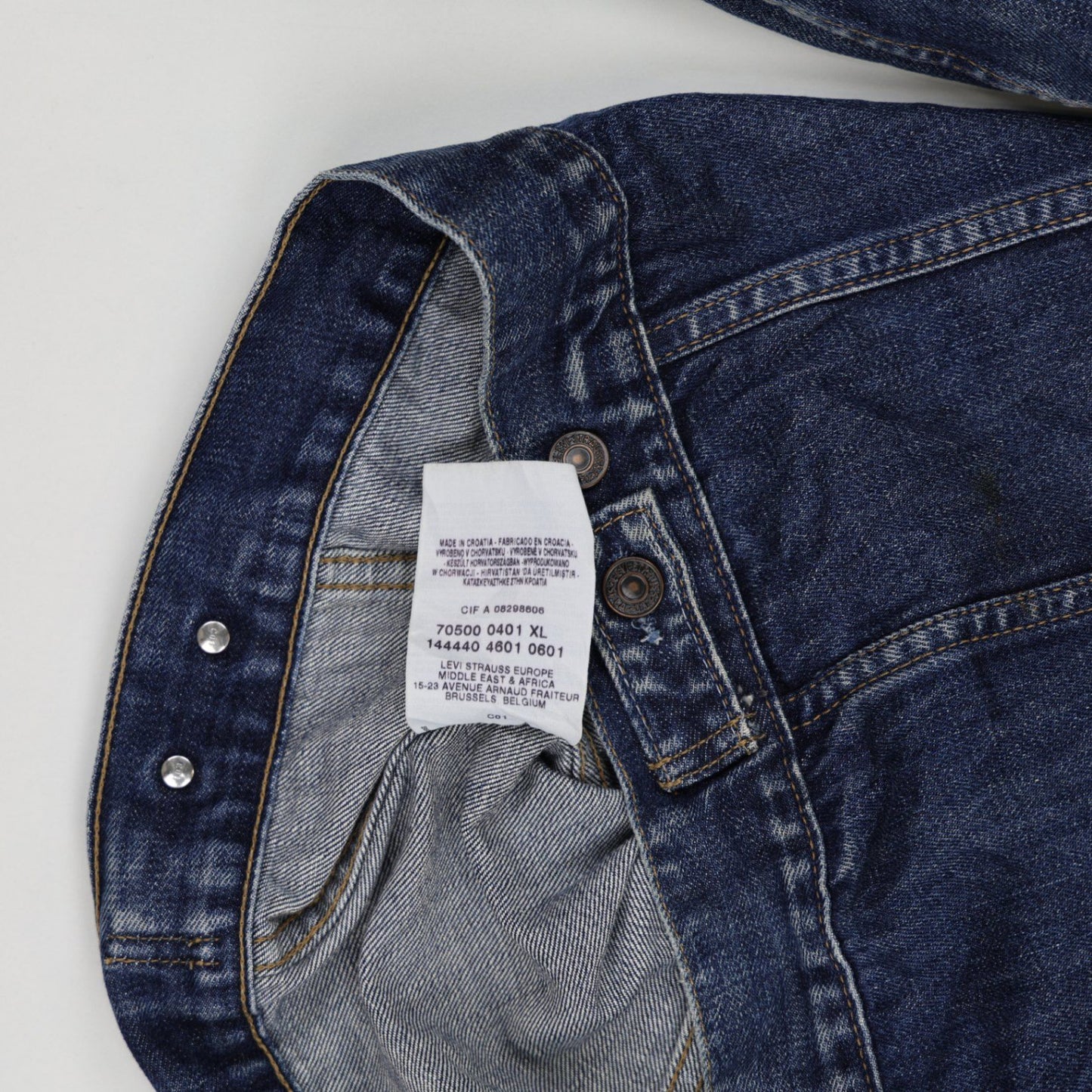 Levi's 70500 XL Vintage Blue Denim Trucker Jacket Cotton Collared