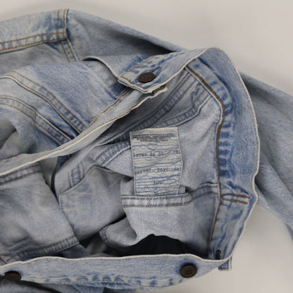 Levi's Vintage Light Blue Denim Jacket Women Small 100 Percent Cotton Collared