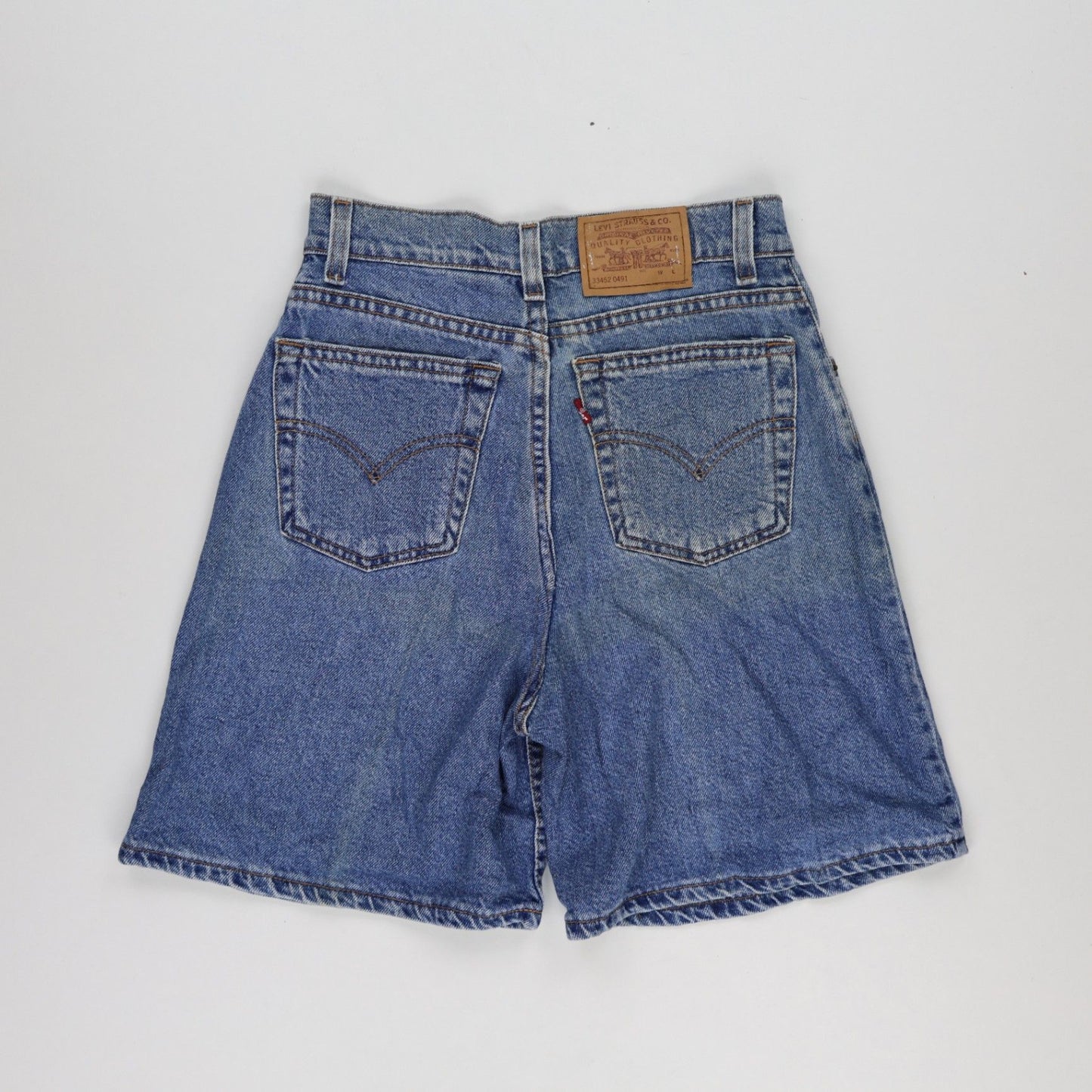 Levi's Vintage Mid Blue Denim Shorts Medium Cotton 21 cm Inseam