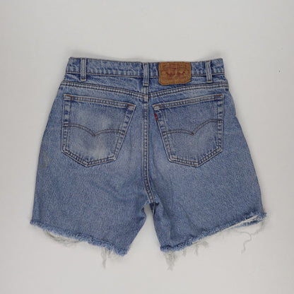Levi's Vintage 550 Light Blue Denim Shorts 34W Casual Cotton 9 Inch Inseam
