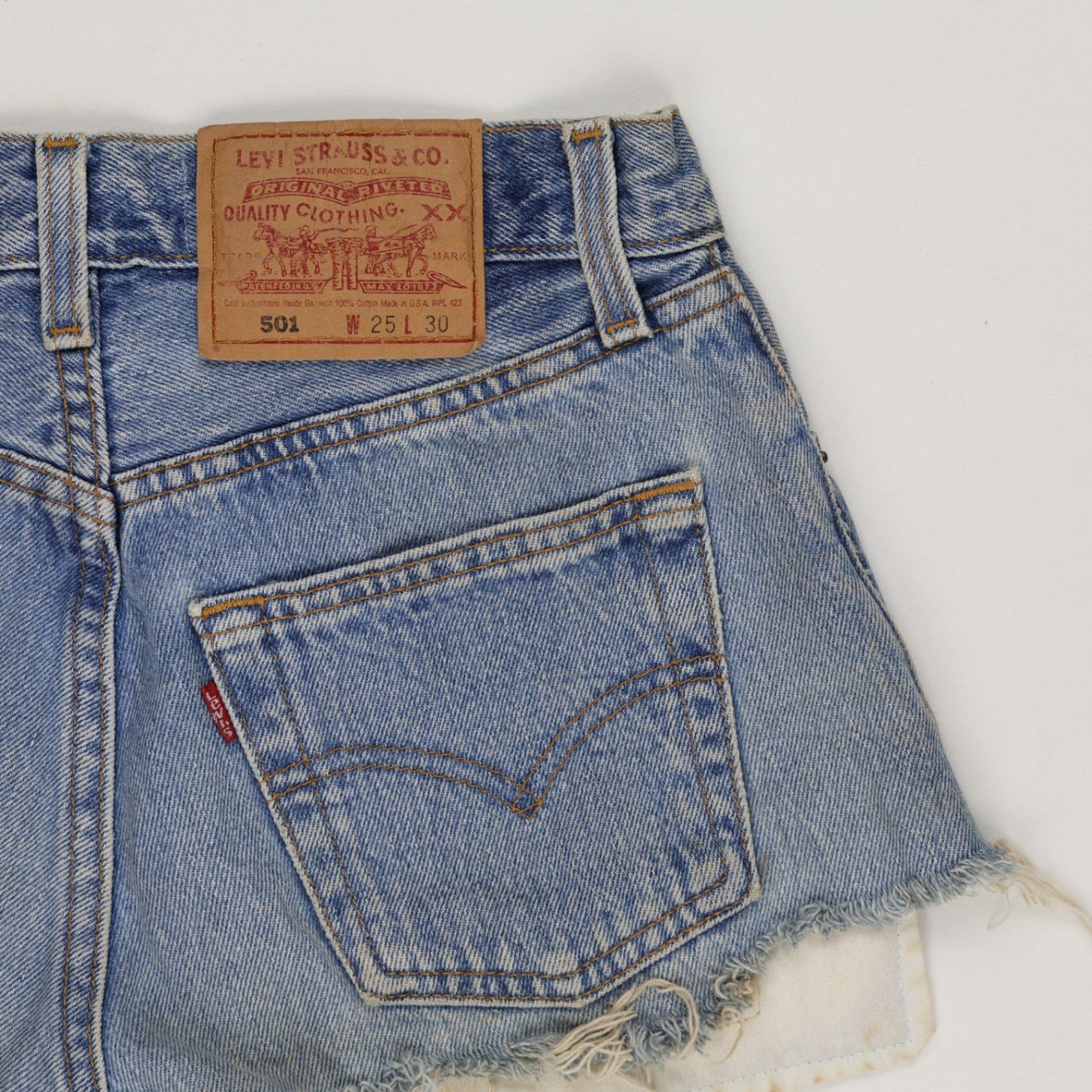 Levi's 501 Vintage Denim Shorts Blue W25 L30 Cotton Denim Women