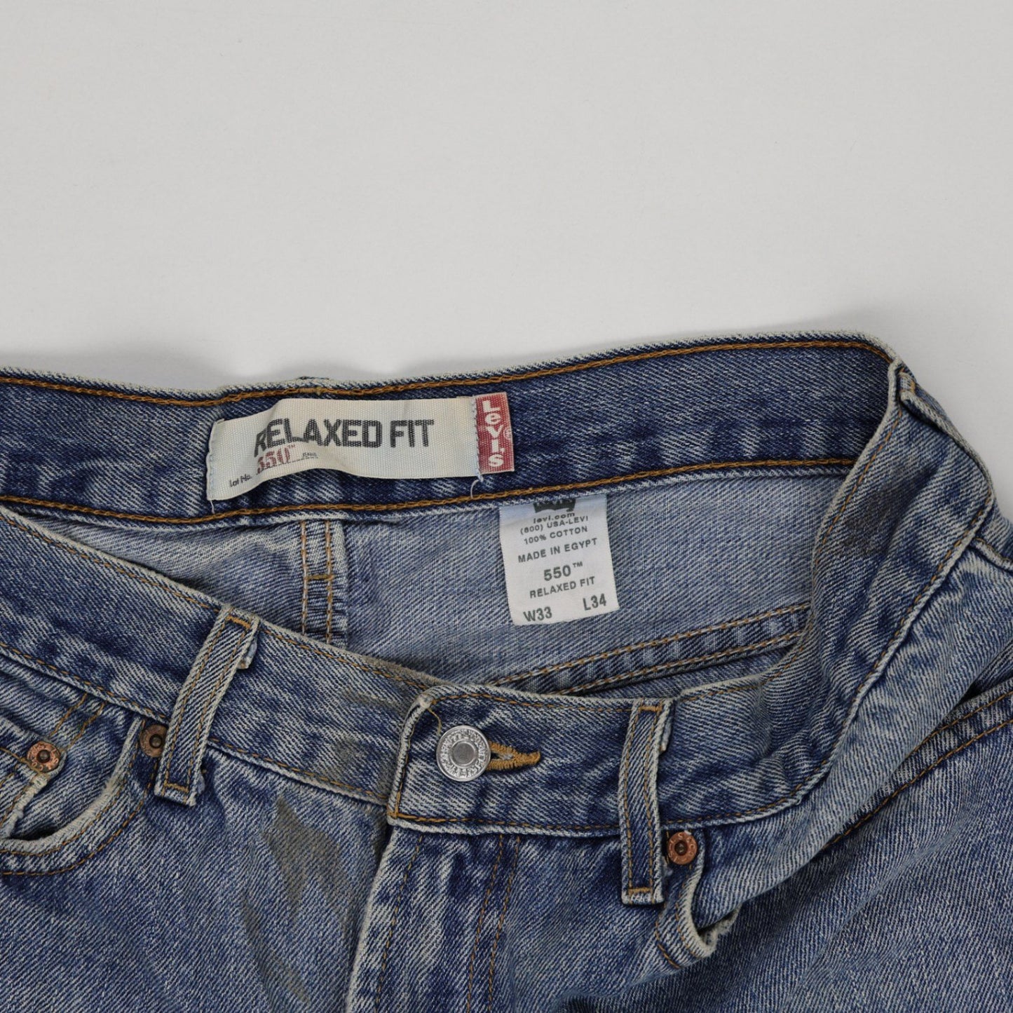 Levi's 550 Relaxed Fit Vintage Denim Cut-Off Shorts Blue W33 L34 100% Cotton