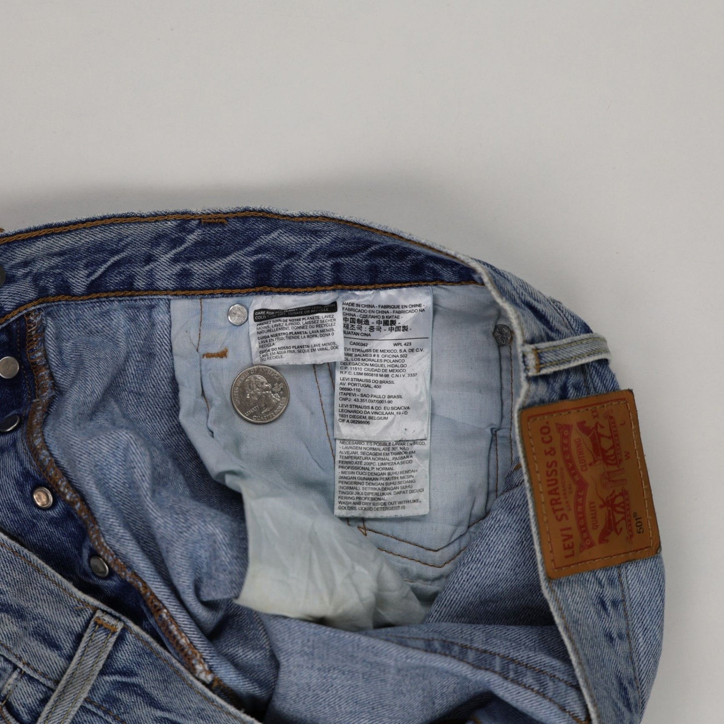 Levi's 501 Distressed Denim Shorts Light Blue W31 100 Cotton Vintage Women's