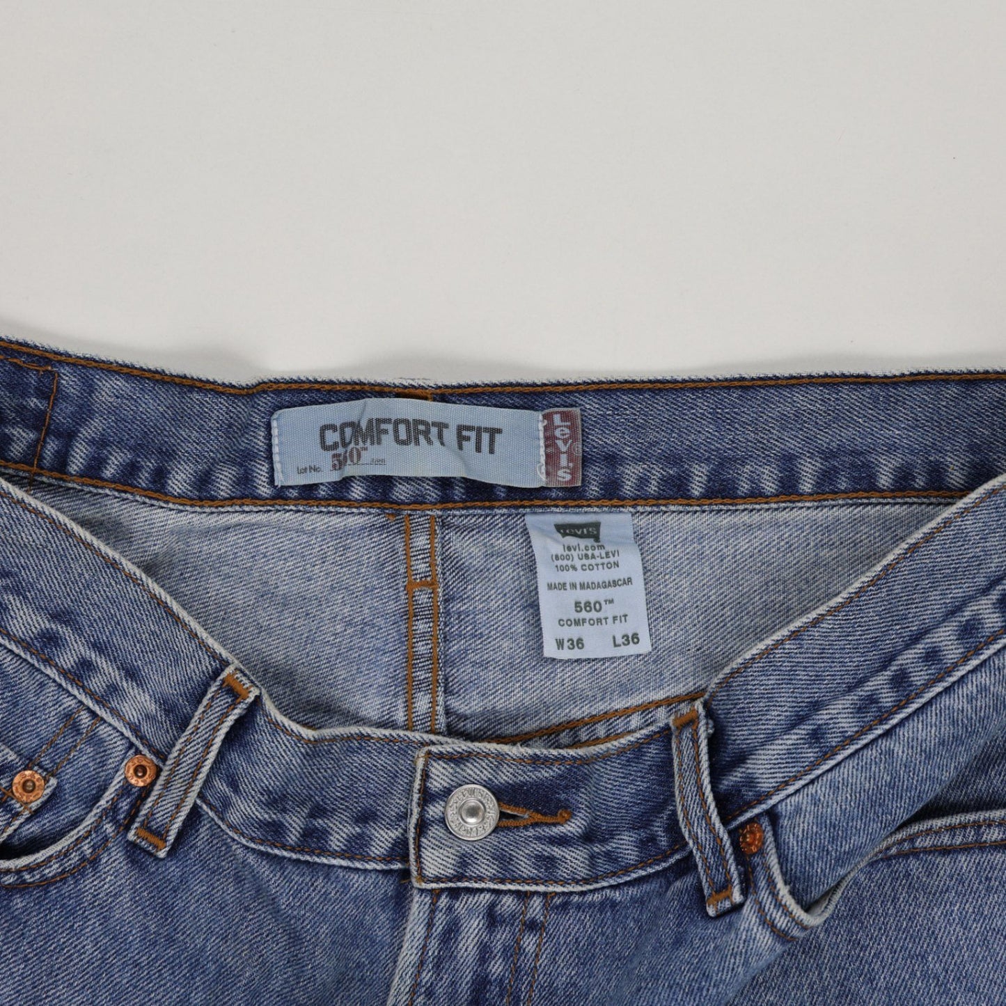Levi's 560 Comfort Fit Denim Shorts Blue W36 L36 100% Cotton Vintage