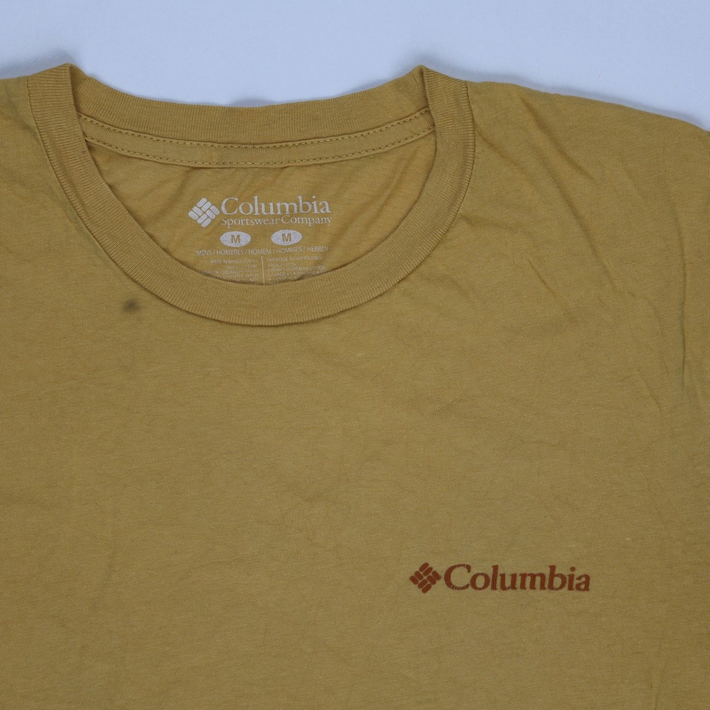 Columbia Mustard Graphic T-Shirt for Men Size Medium Cotton Crew Neck Outdoor Print