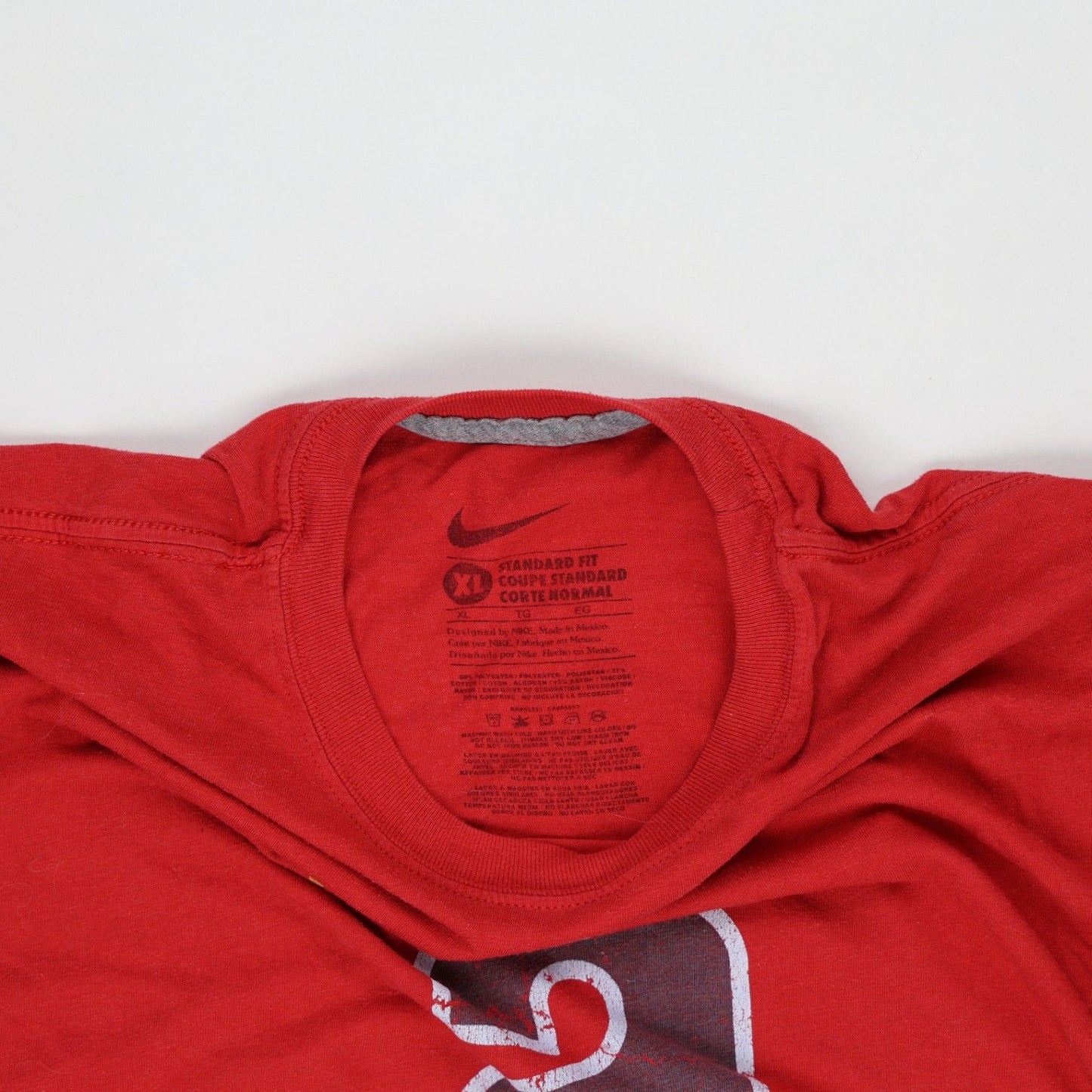Nike Red Graphic T-Shirt XL Vintage Cotton Crew Neck Men's Clothing