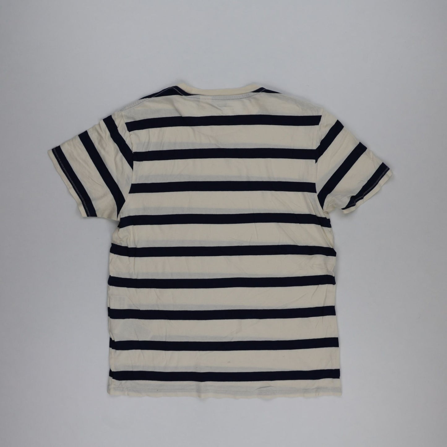 Levi's Men's Cream Navy Striped Casual T-Shirt Medium Cotton Crewneck Vintage