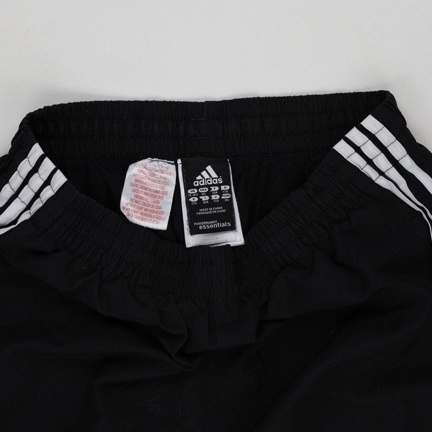 adidas Essentials Black Trackpants Men's Medium 38 Waist 77 Inseam Polyester