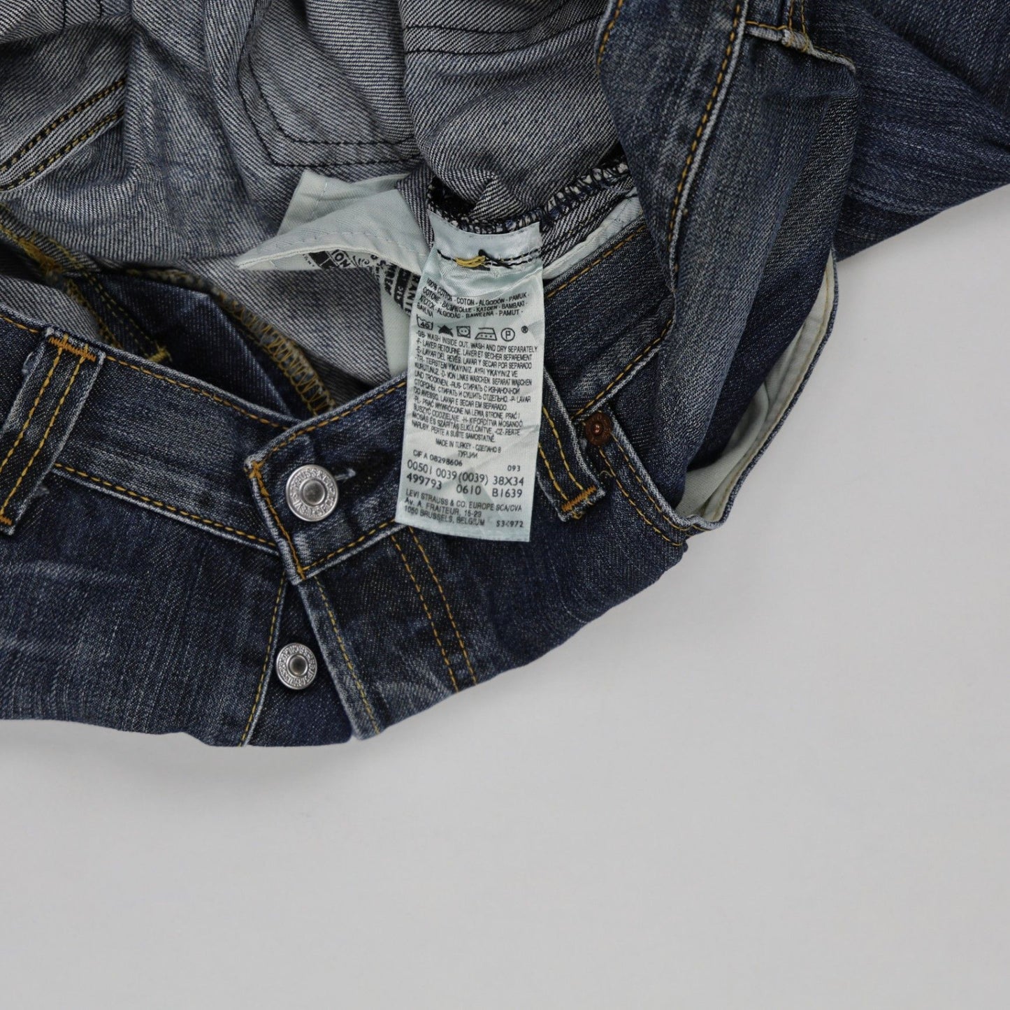 Levi's 501 Original Fit Blue Denim Jeans 38x34 Cotton Straight Leg Vintage