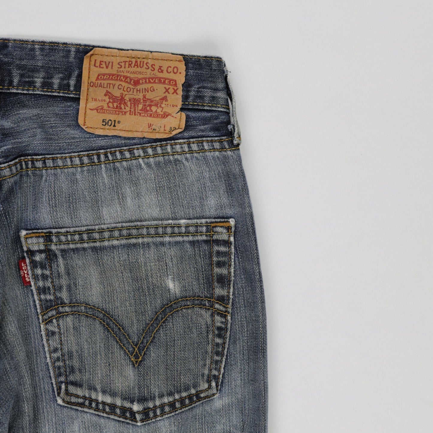 Levi's 501 Vintage Men's Blue Straight Fit Jeans W34 L32 Cotton