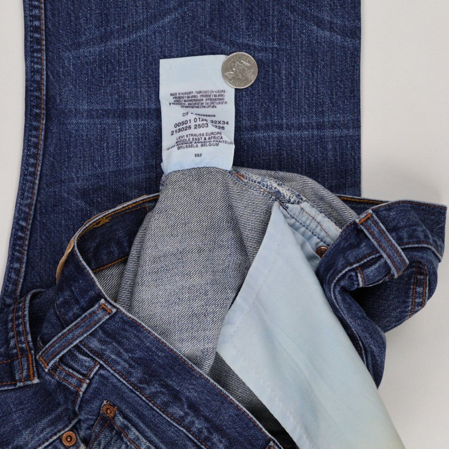 Levi's 501 Classic Straight Leg Jeans Blue 32x34 Cotton Vintage