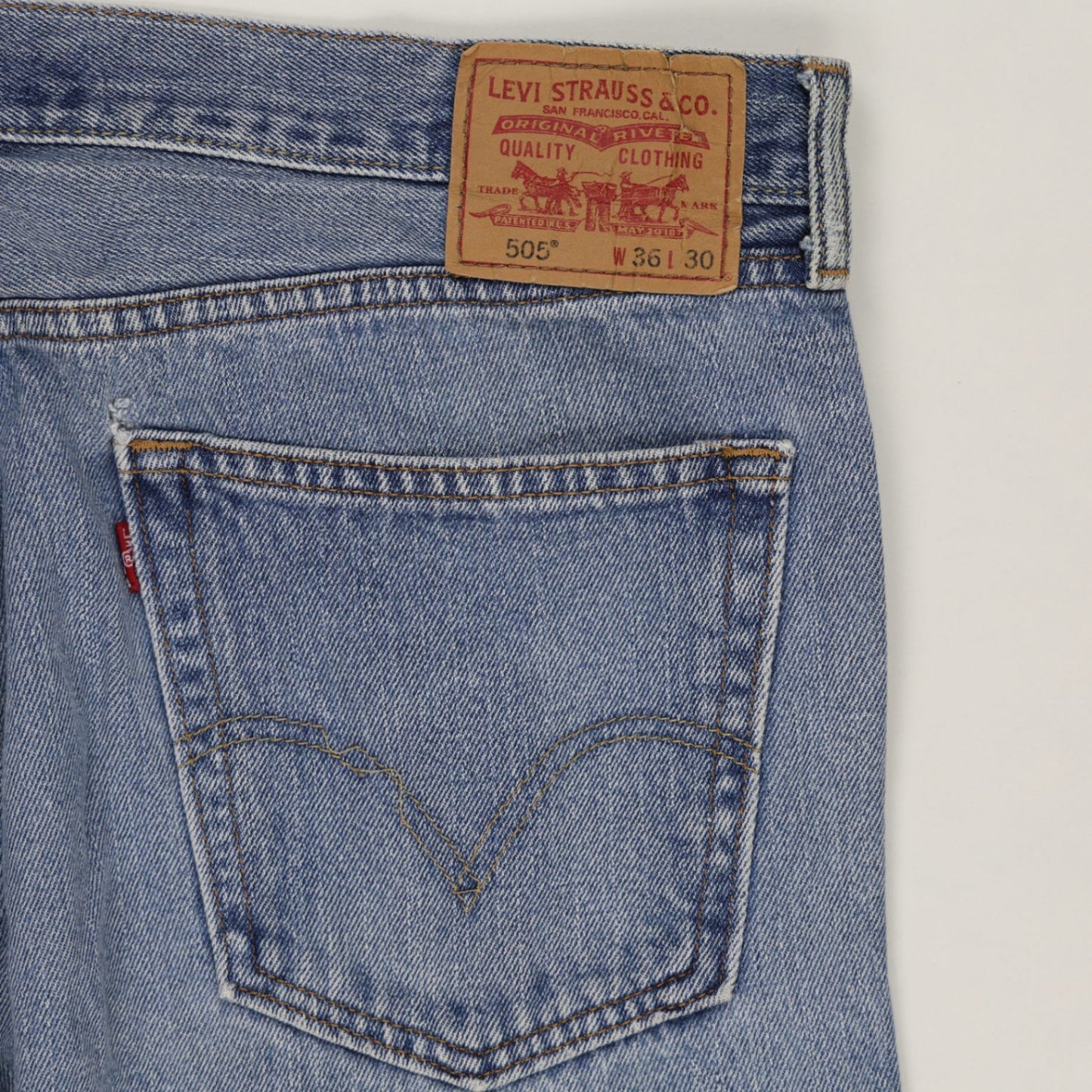 Levi's 505 Straight Fit Men's Jeans Light Blue W36 L30 100 Percent Cotton