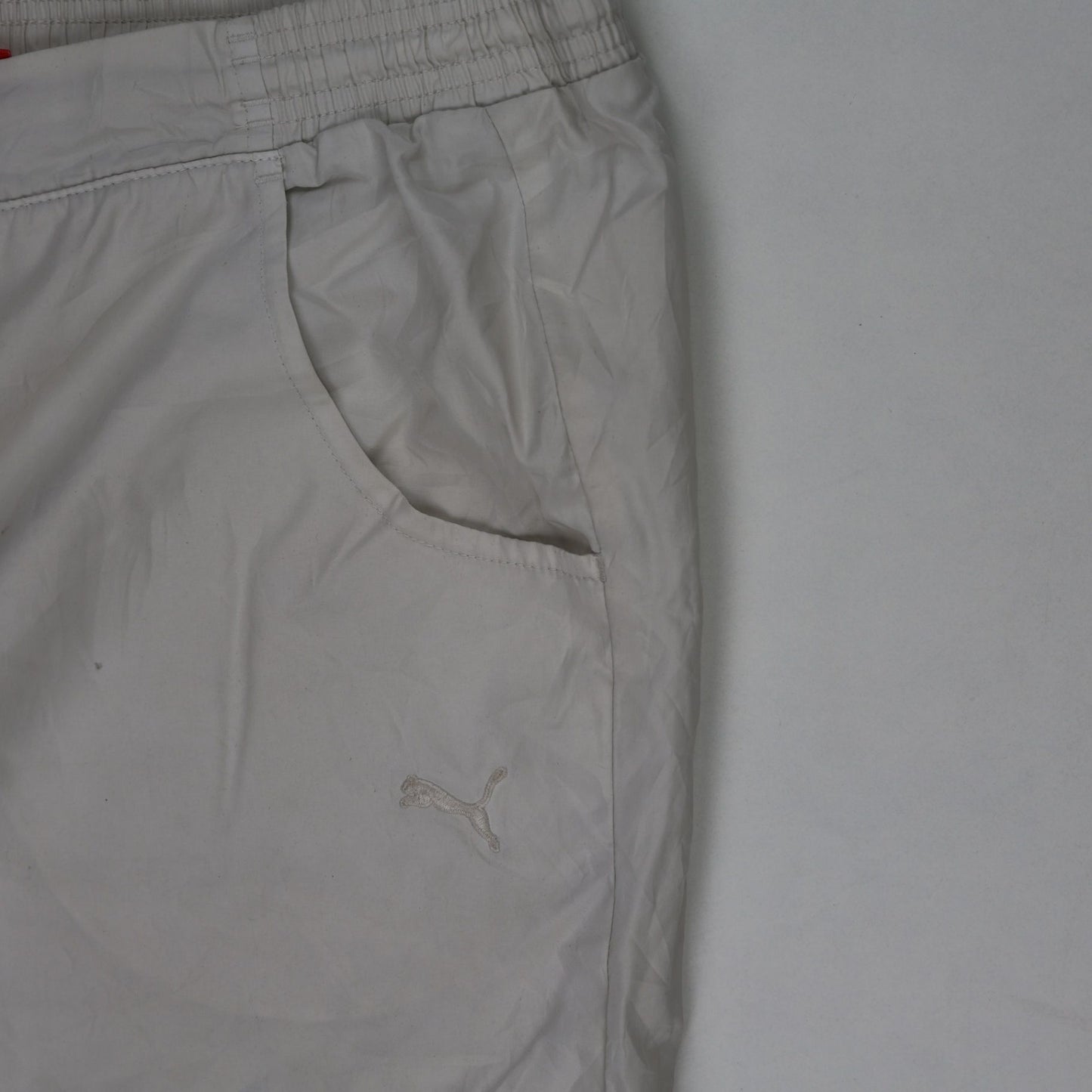 PUMA Light Grey Casual Trousers Men's Size L 38 Waist 76 cm Inseam Polyester