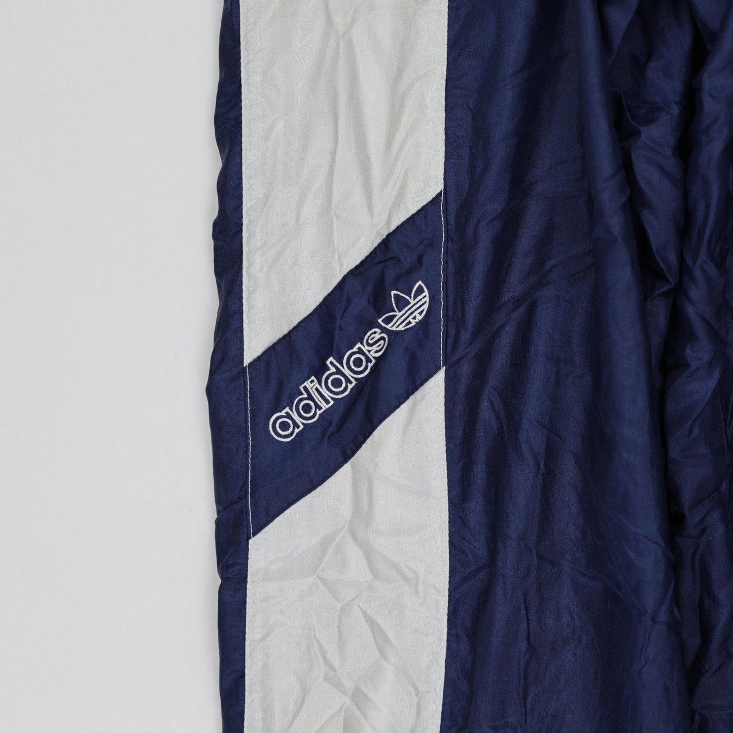 adidas Vintage Navy Blue Track Pants Medium Polyester 78 cm Inseam 76-82 cm Waist Size