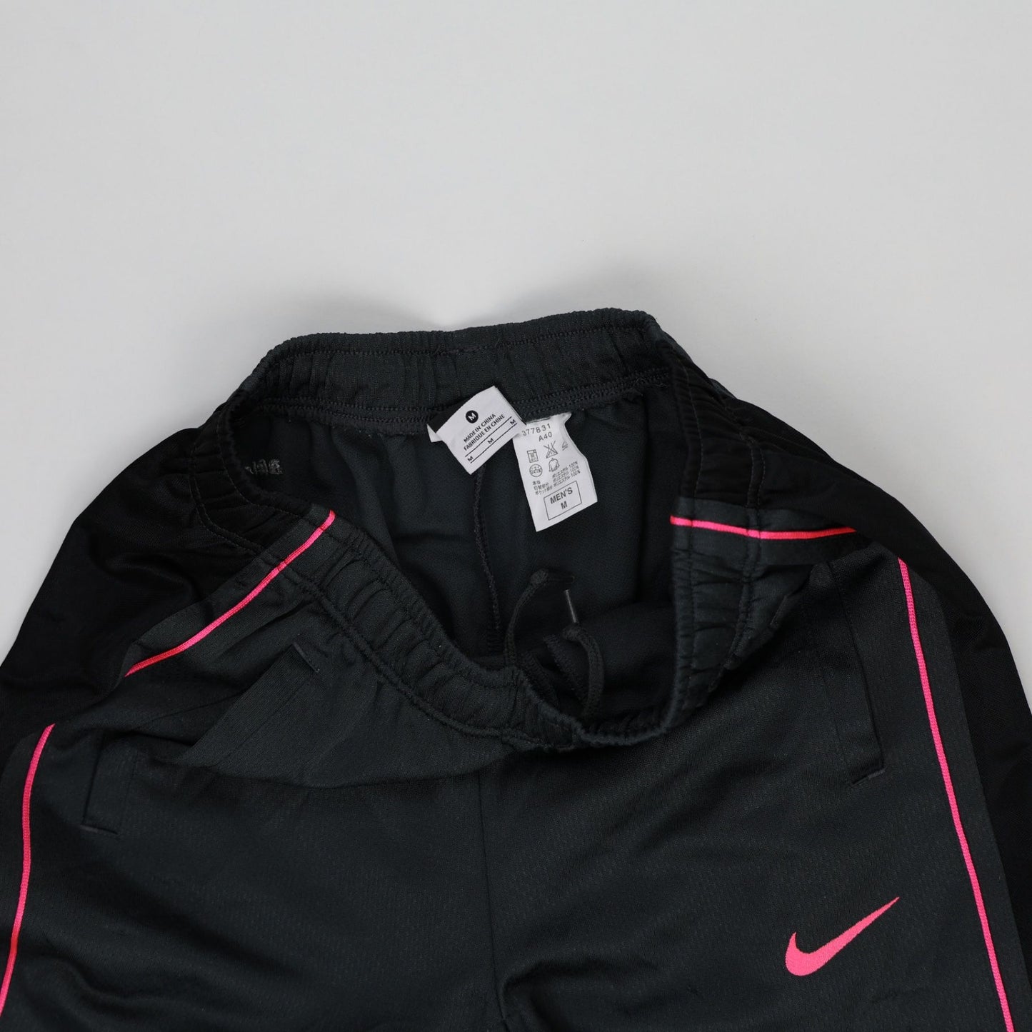 Nike Men's Black Tracksuit Bottoms with Pink Detailing Size Medium Polyester