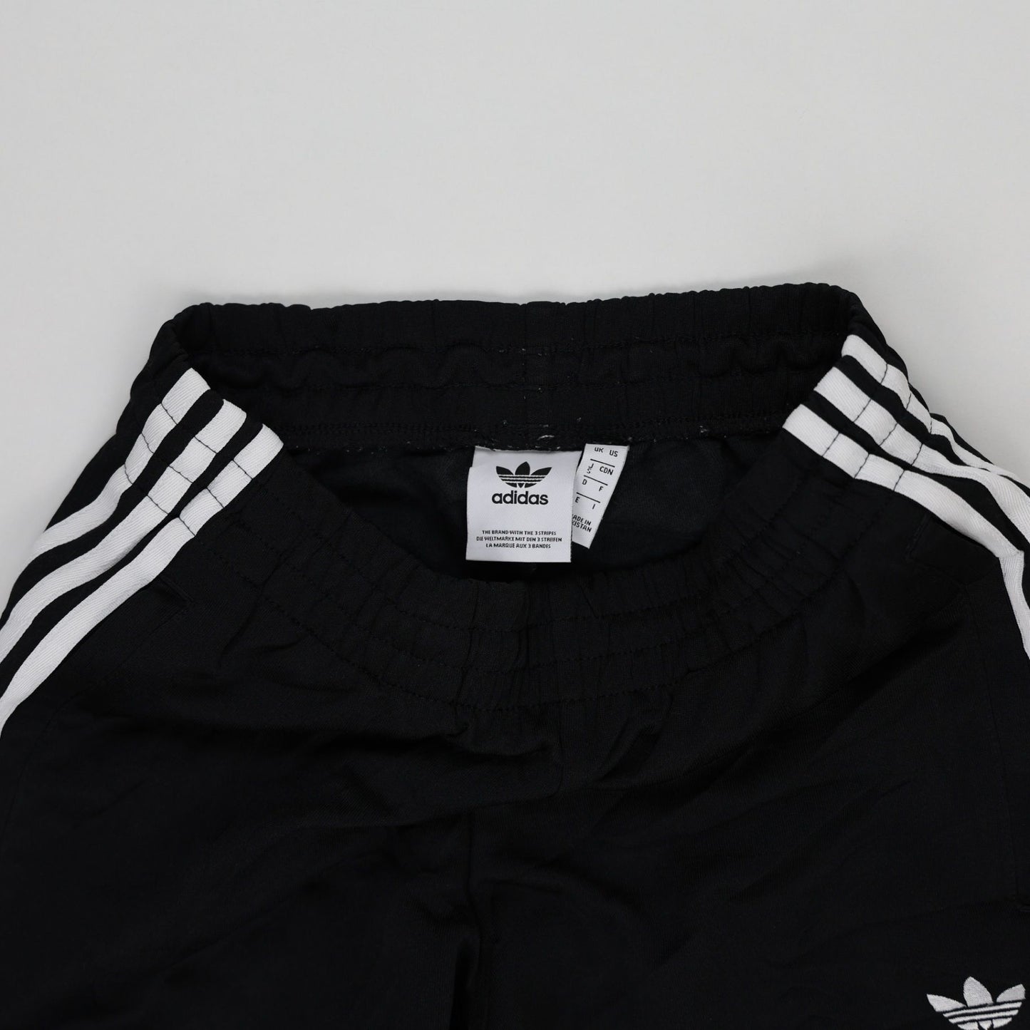 Adidas Originals Black Trefoil Three Stripe Track Pants Size Small 75 cm Inseam 76 cm Waist Polyester