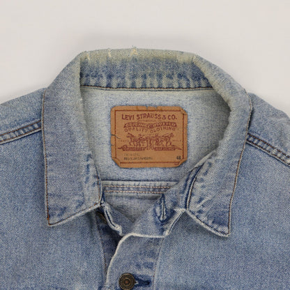 Levi's Vintage Light Blue Denim Trucker Jacket Size 48 L Cotton