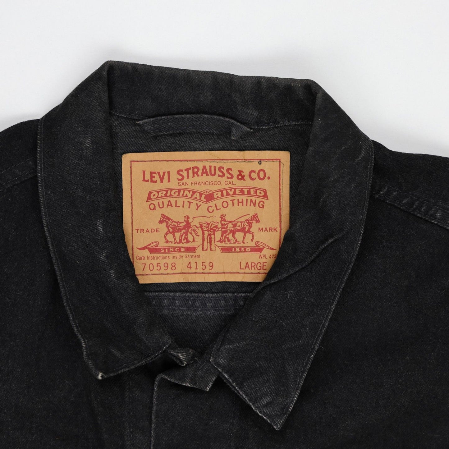 Levi's Black Denim Jacket Large Vintage Cotton Collared Trucker Style