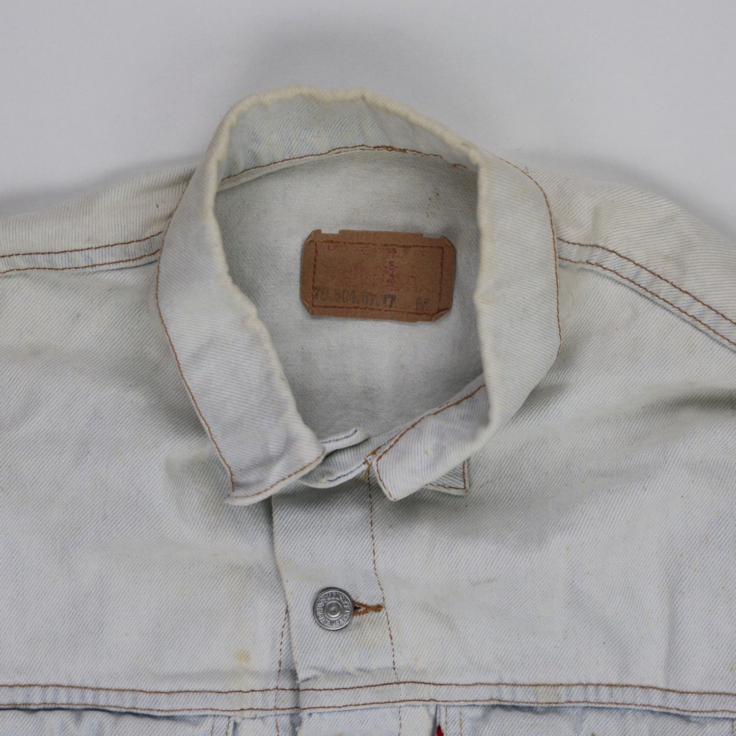 Levi's Vintage Trucker Jacket Light Blue Large Cotton Denim