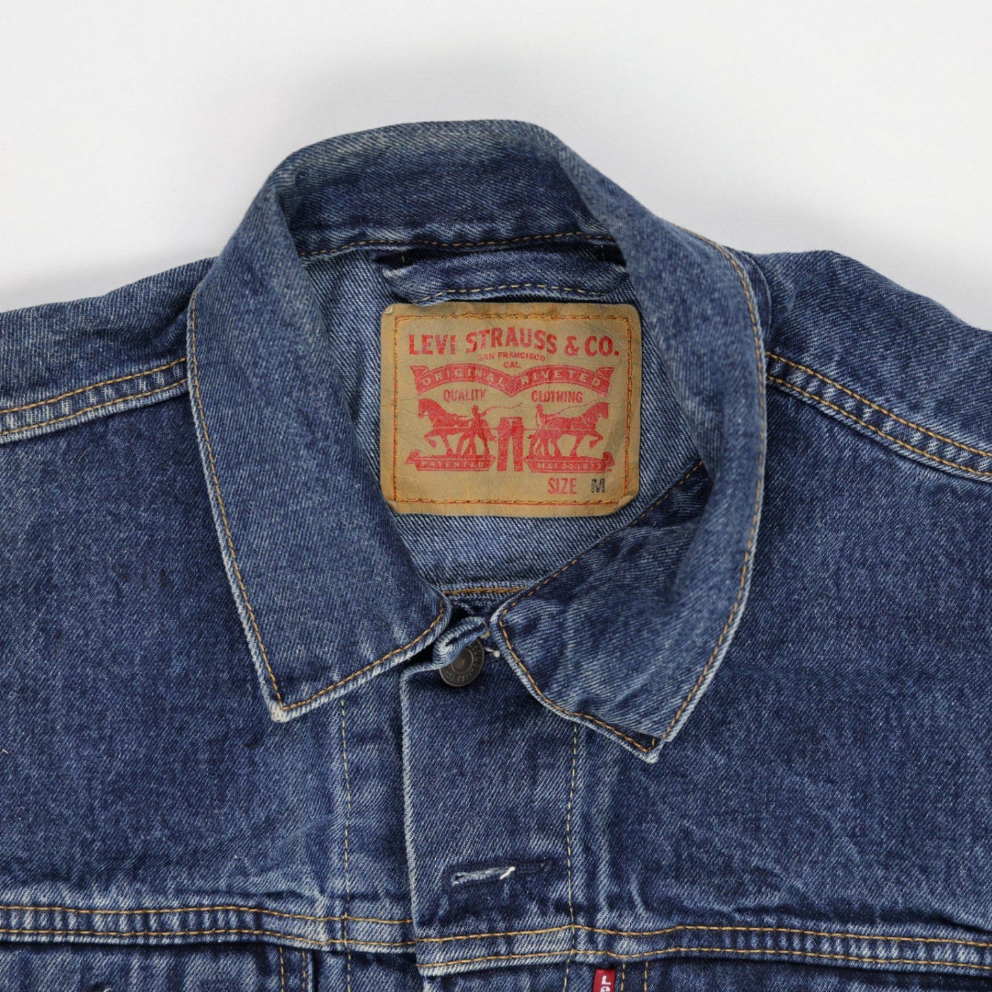 Levi's Vintage Blue Denim Trucker Jacket Size Medium Cotton