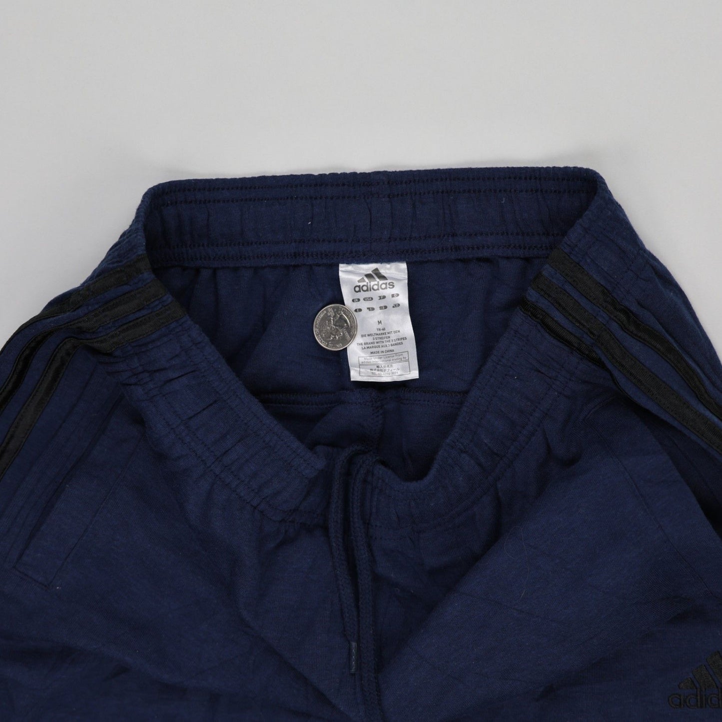 adidas Navy Blue Athletic Joggers for Men Size Medium 76 cm Inseam Cotton