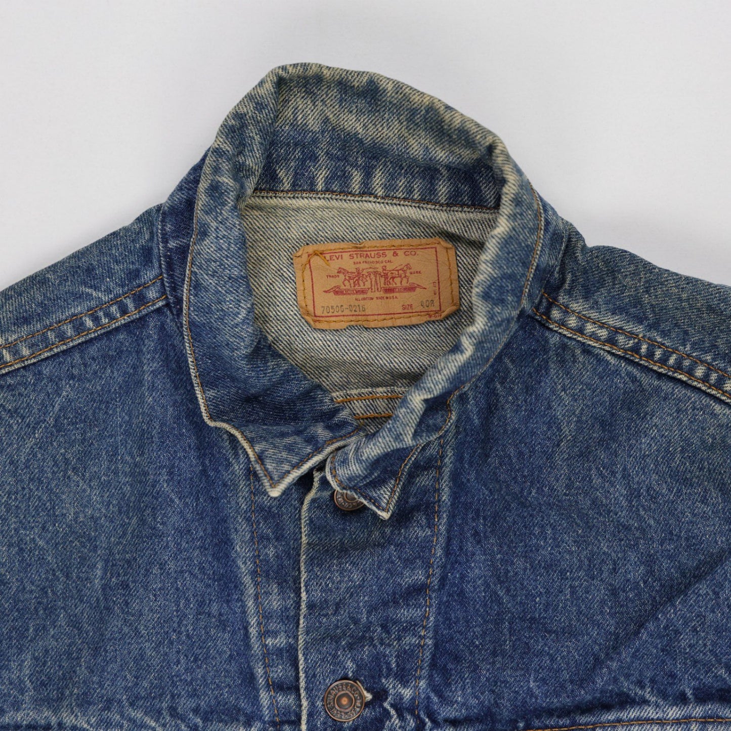Levi's Vintage 70506-0216 Blue Denim Trucker Jacket Size 40R Medium Cotton
