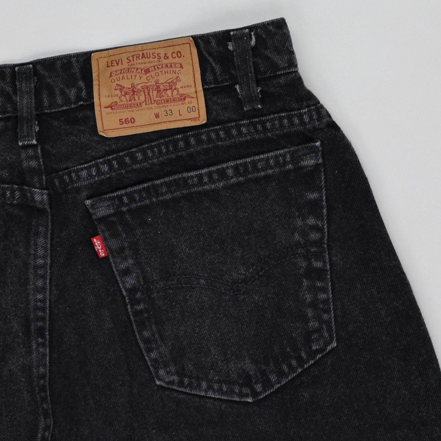 Levi's 560 Black Denim High Waist Raw Hem Cut-Off Shorts W33 Cotton Vintage