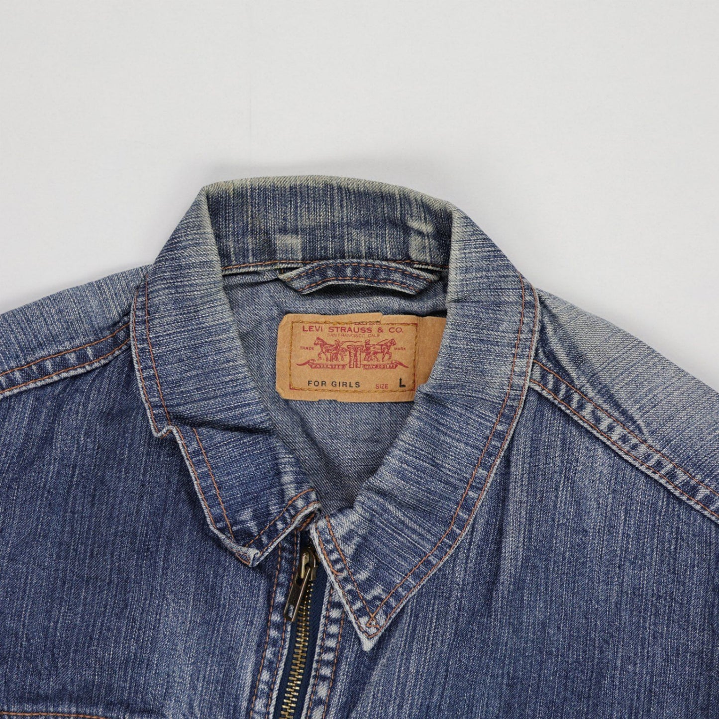 Levi's Vintage Denim Jacket Women Large Blue Cotton Collared