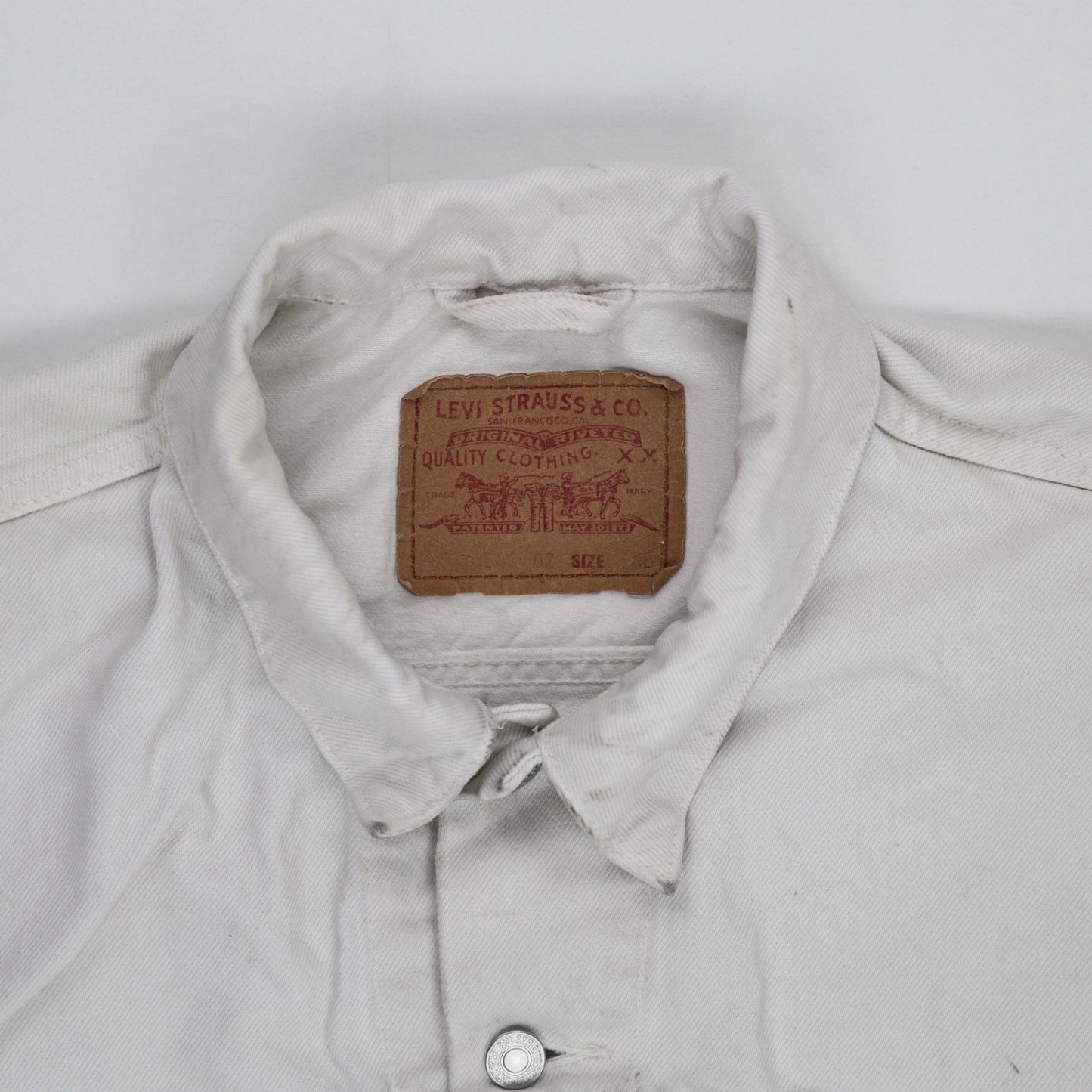 Levi's Strauss & Co Vintage White Denim Trucker Jacket Size Large Cotton