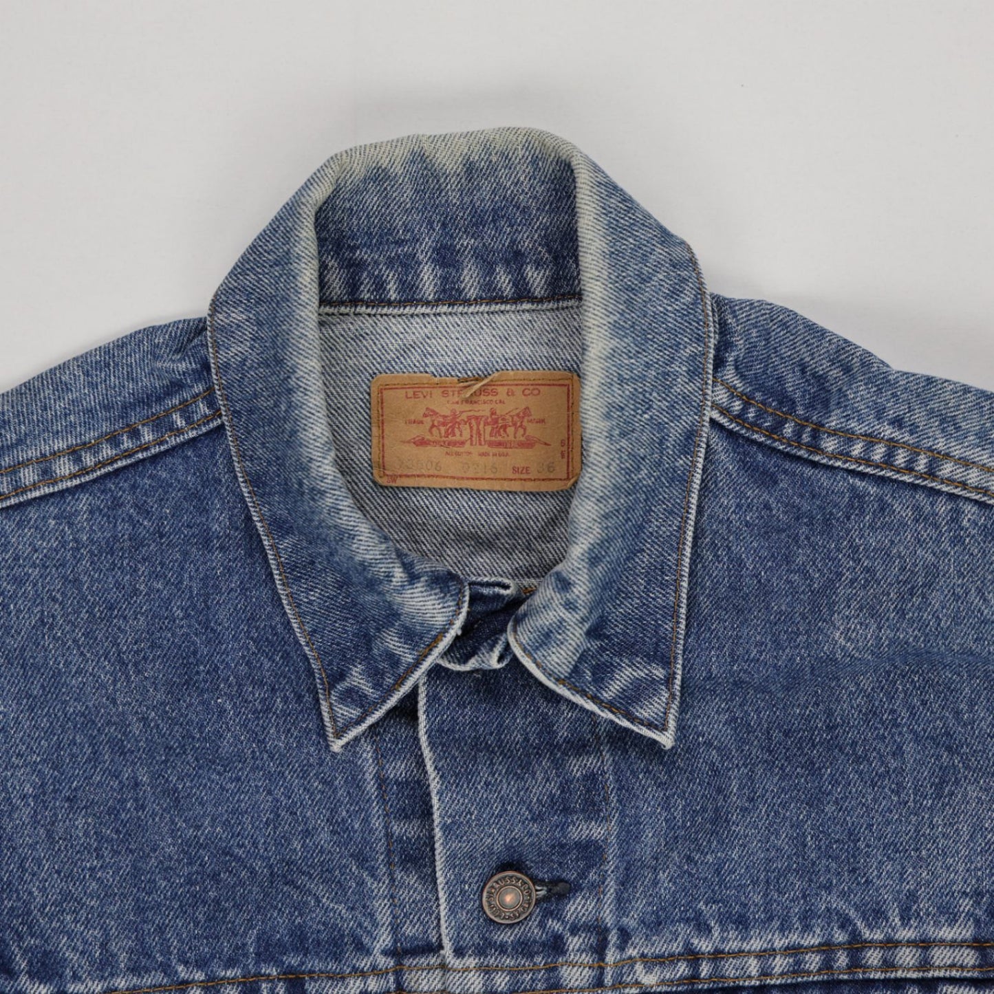 Levi's Vintage Blue Denim Trucker Jacket Size 36 Medium Cotton