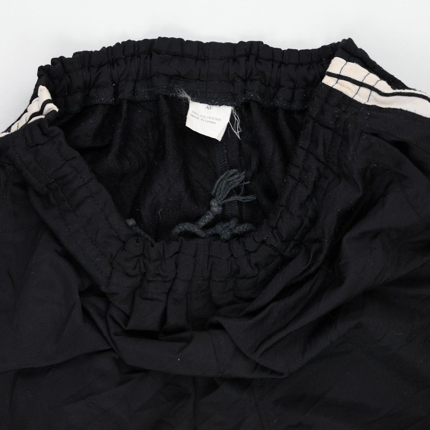Nike Black Track Pants Medium Polyester Vintage Men's Trousers 74 cm Inseam 41 cm Waist Very Good Condition