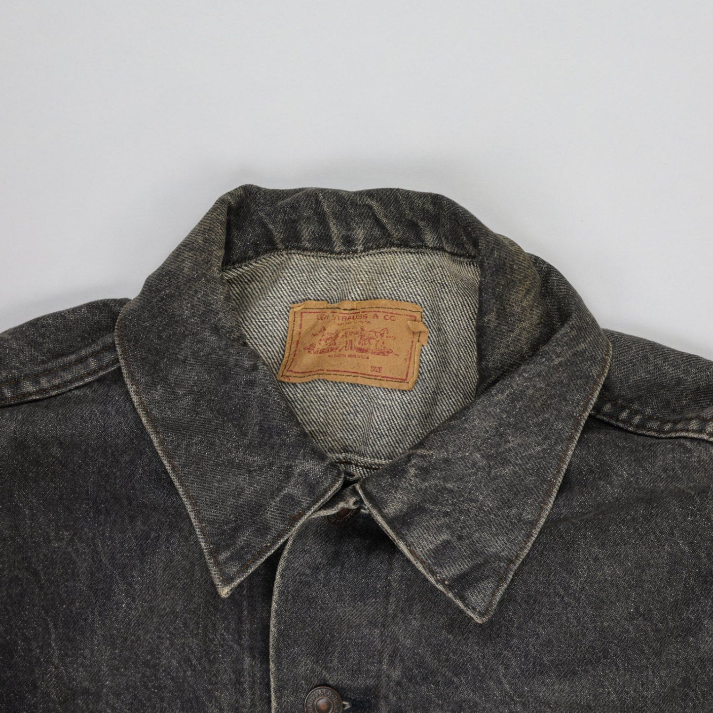 Levi's Black Vintage Denim Trucker Jacket Medium Cotton Collared