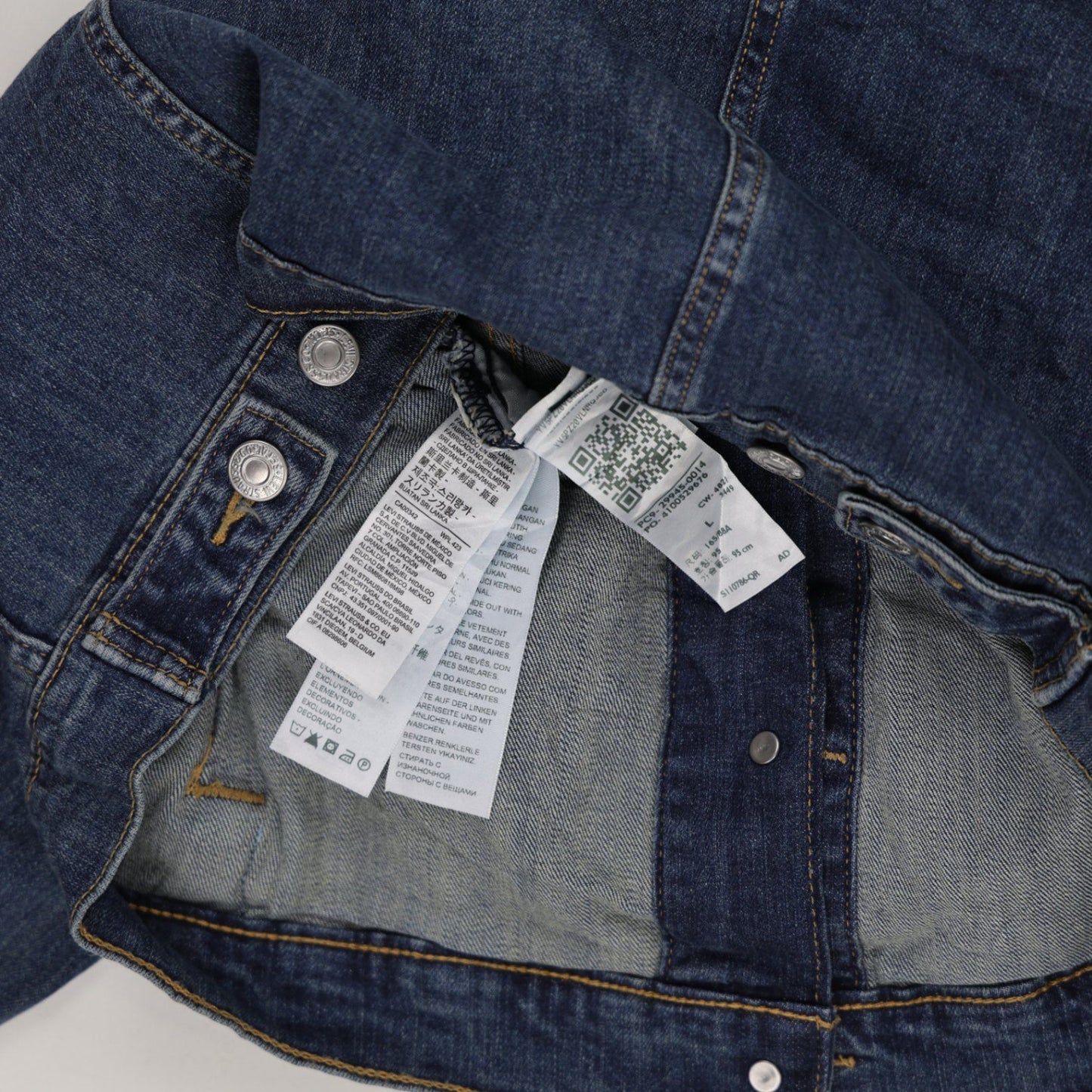 Levi's Denim Trucker Jacket Blue Large 100% Cotton Unisex