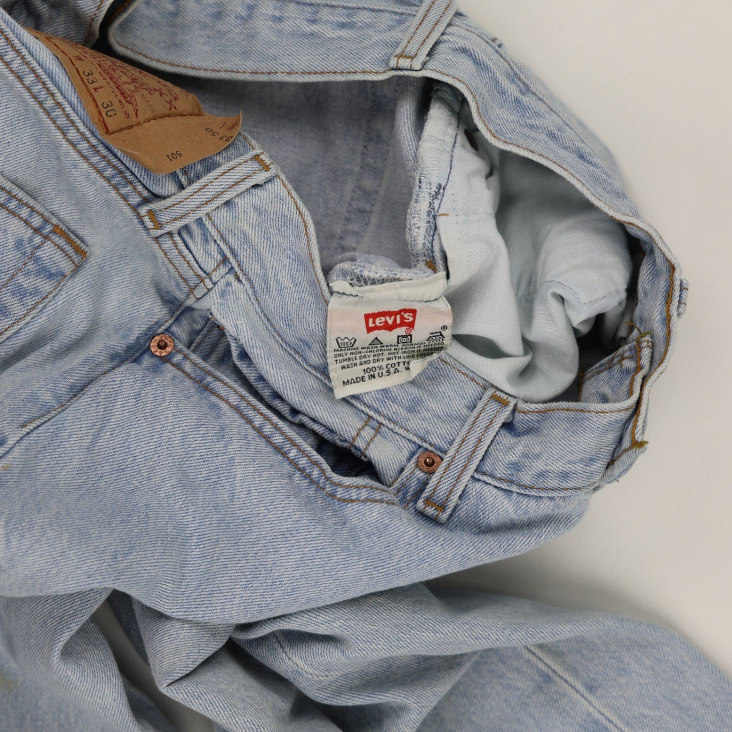 Levi's 501 Original Fit Light Blue Vintage Jeans W33 L30 100% Cotton Straight Leg Made in USA