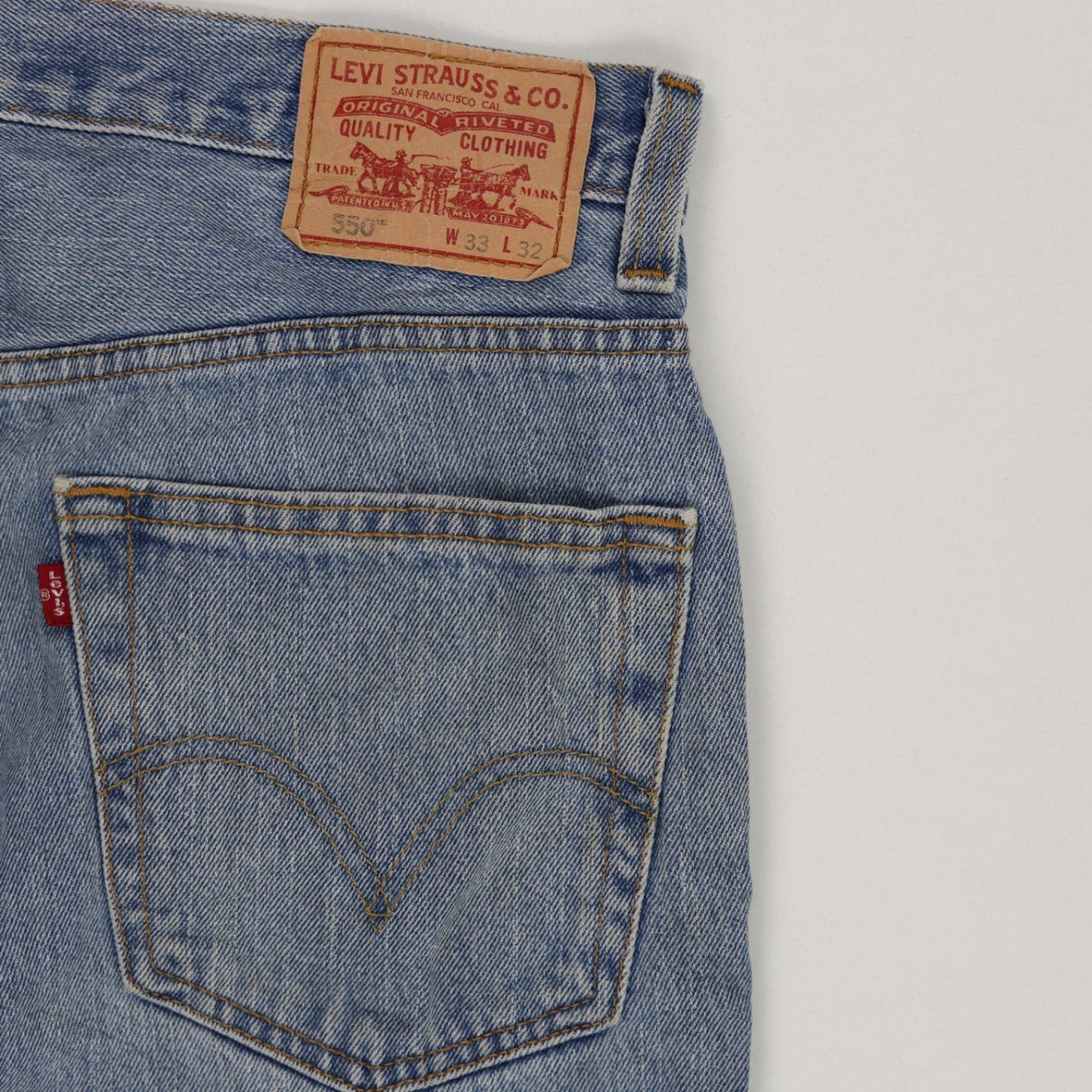 Levi's 550 Relaxed Fit Light Blue Jeans W33 L32 Cotton Denim Vintage
