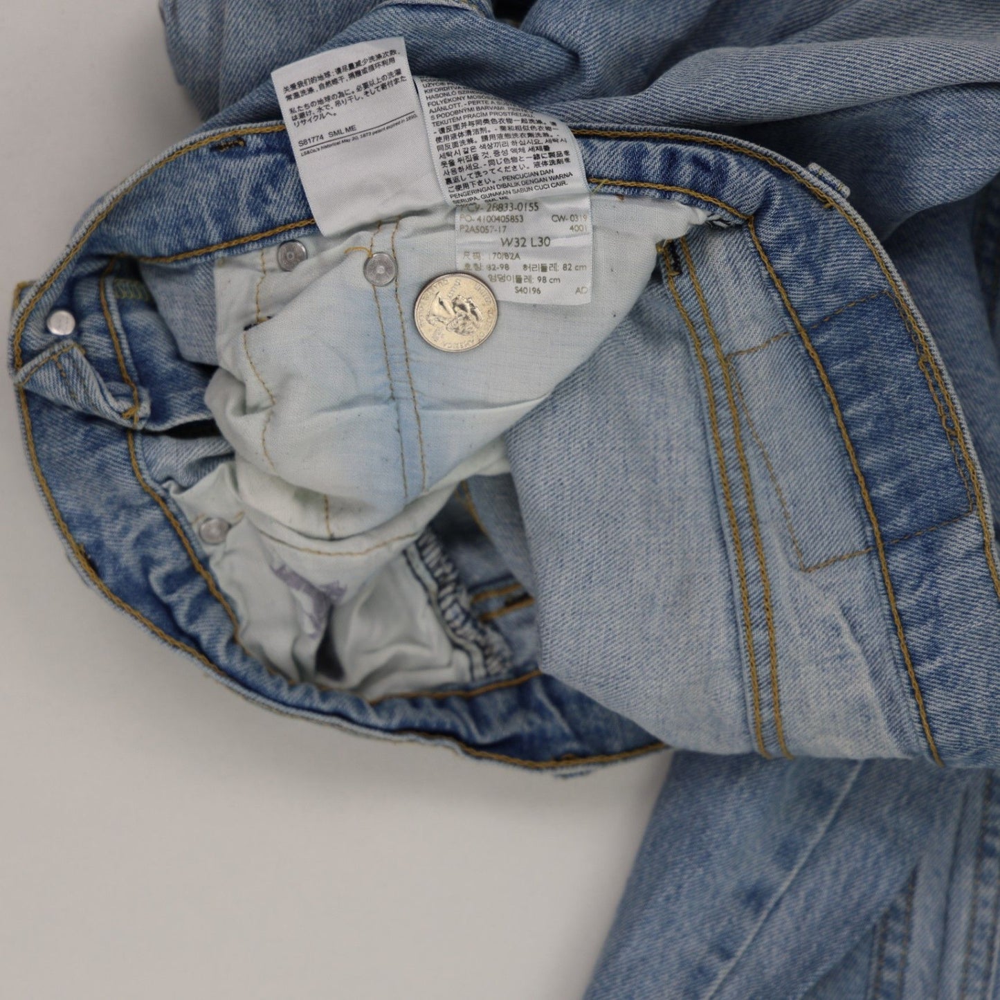 Levi's 512 Slim Tapered Jeans Light Blue W32 L30 Cotton Denim