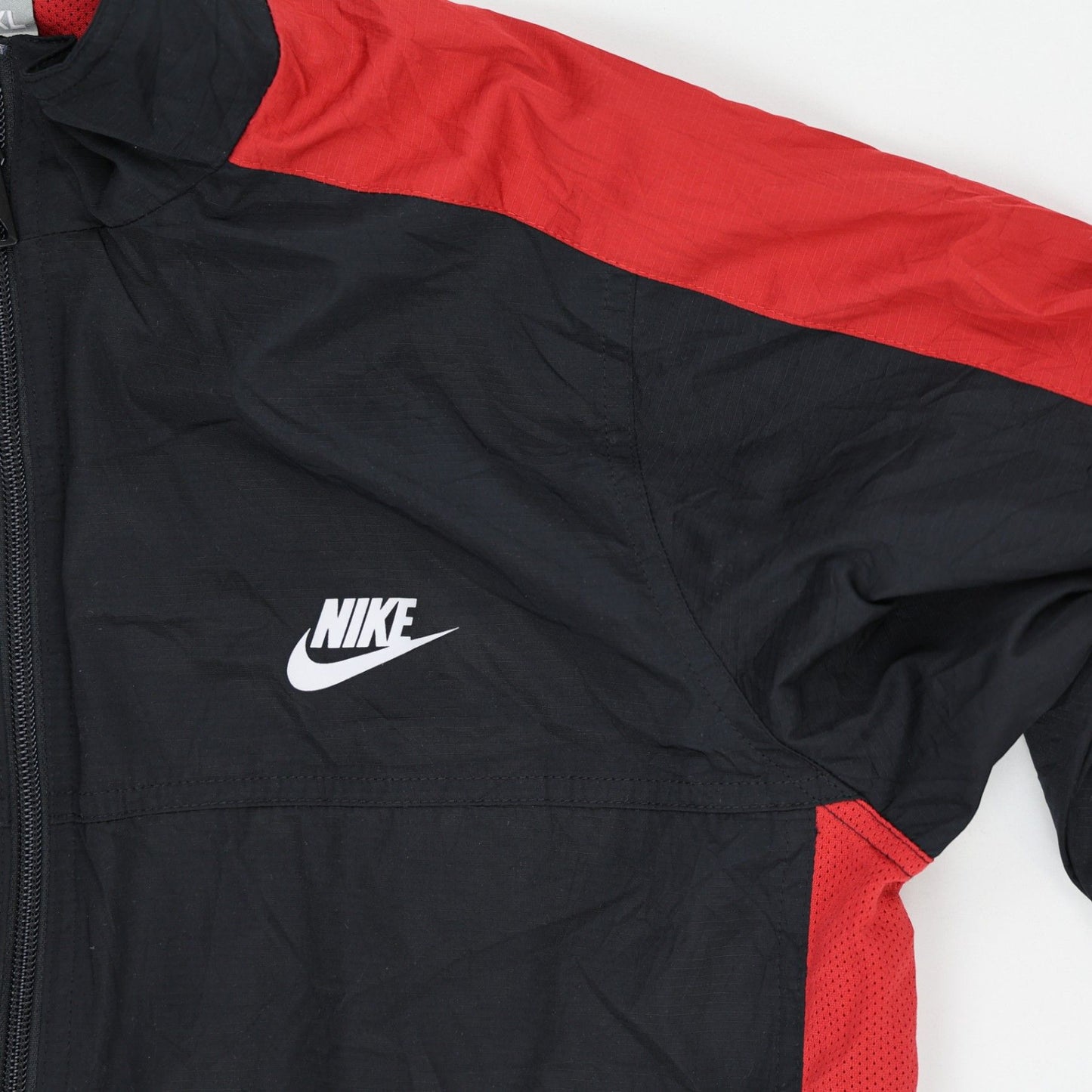 Nike Vintage Black Red Track Jacket XL 100 Percent Polyester High Neck Men