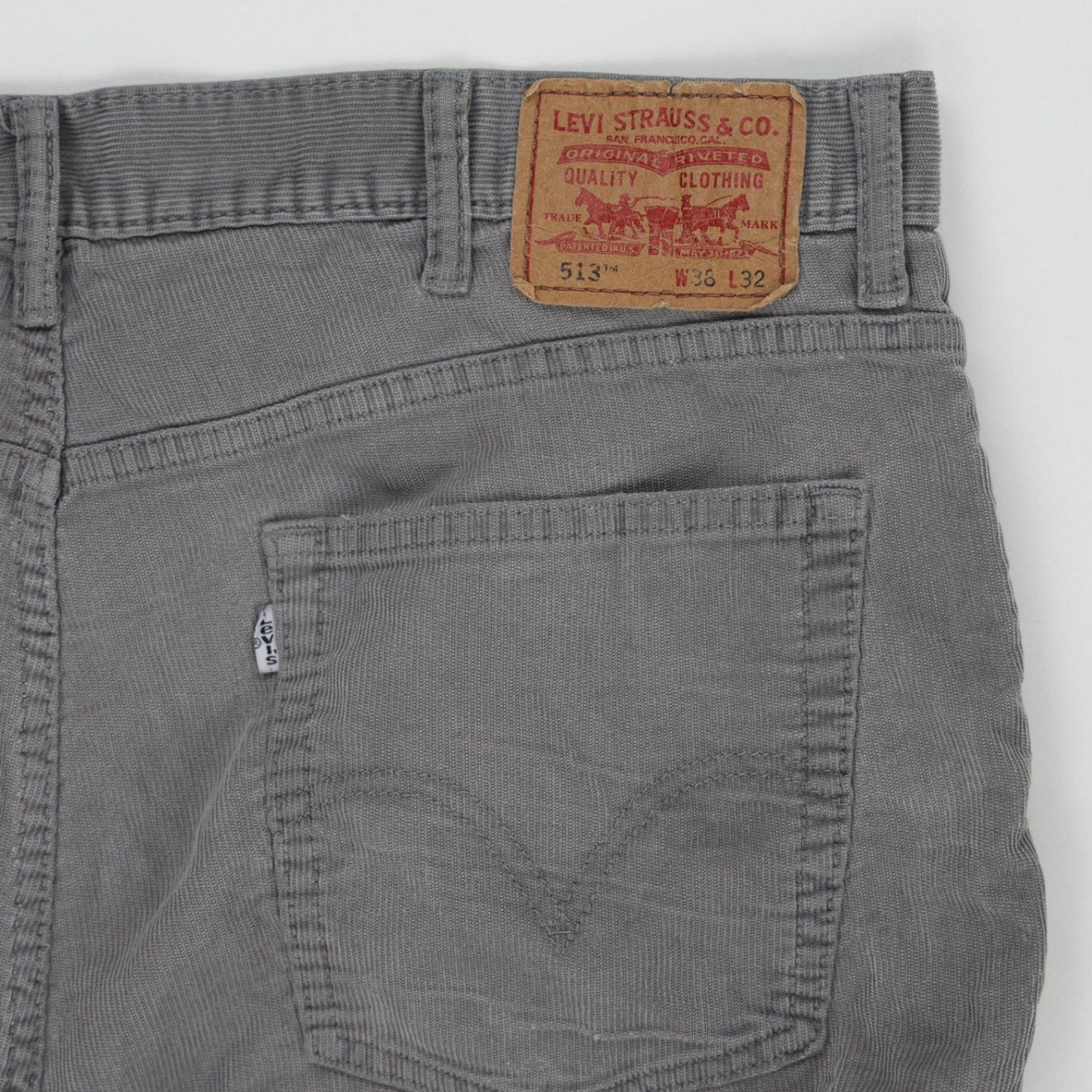 Levi's 513 Slim Fit Grey Corduroy Jeans 38W 32L 67% Cotton 31% Polyester 2% Elastane