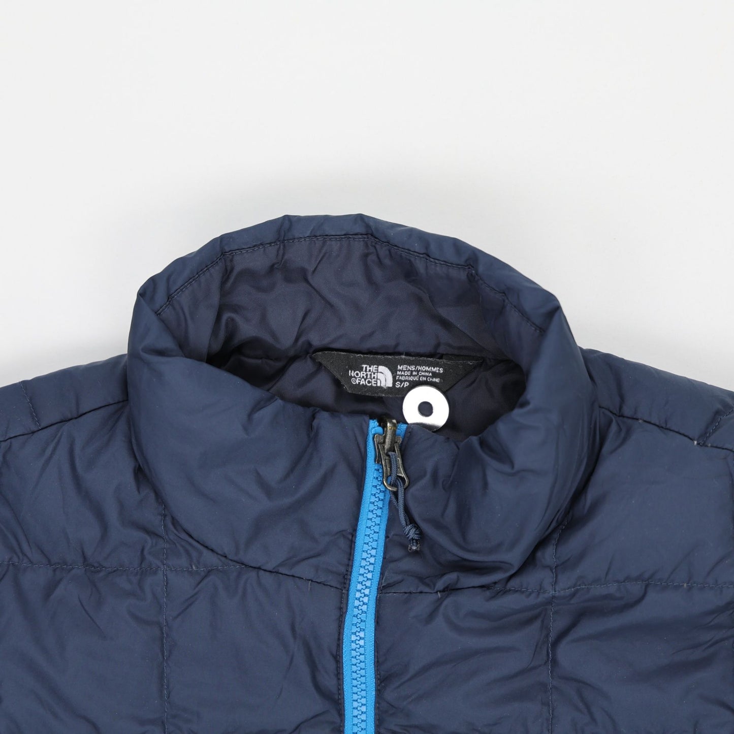 The North Face Navy Blue Puffer Jacket for Men Small Nylon Insulated Outdoor Coat