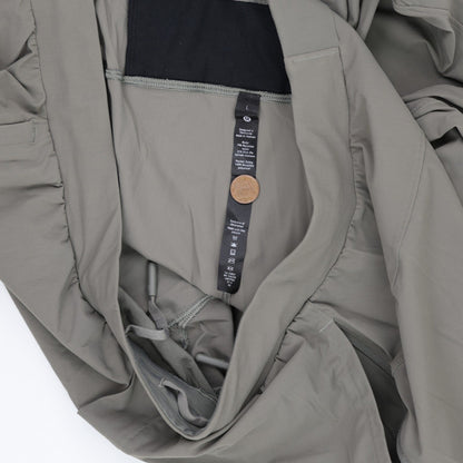 Lululemon ABC Trouser Tapered Olive Green Large 31 Inseam 36 Waist 53 Percent Elastomultiester 47 Percent Polyester Athletic Trousers