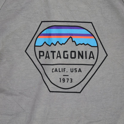 Patagonia Organic Cotton Grey T-Shirt Men Medium Casual Crew Neck
