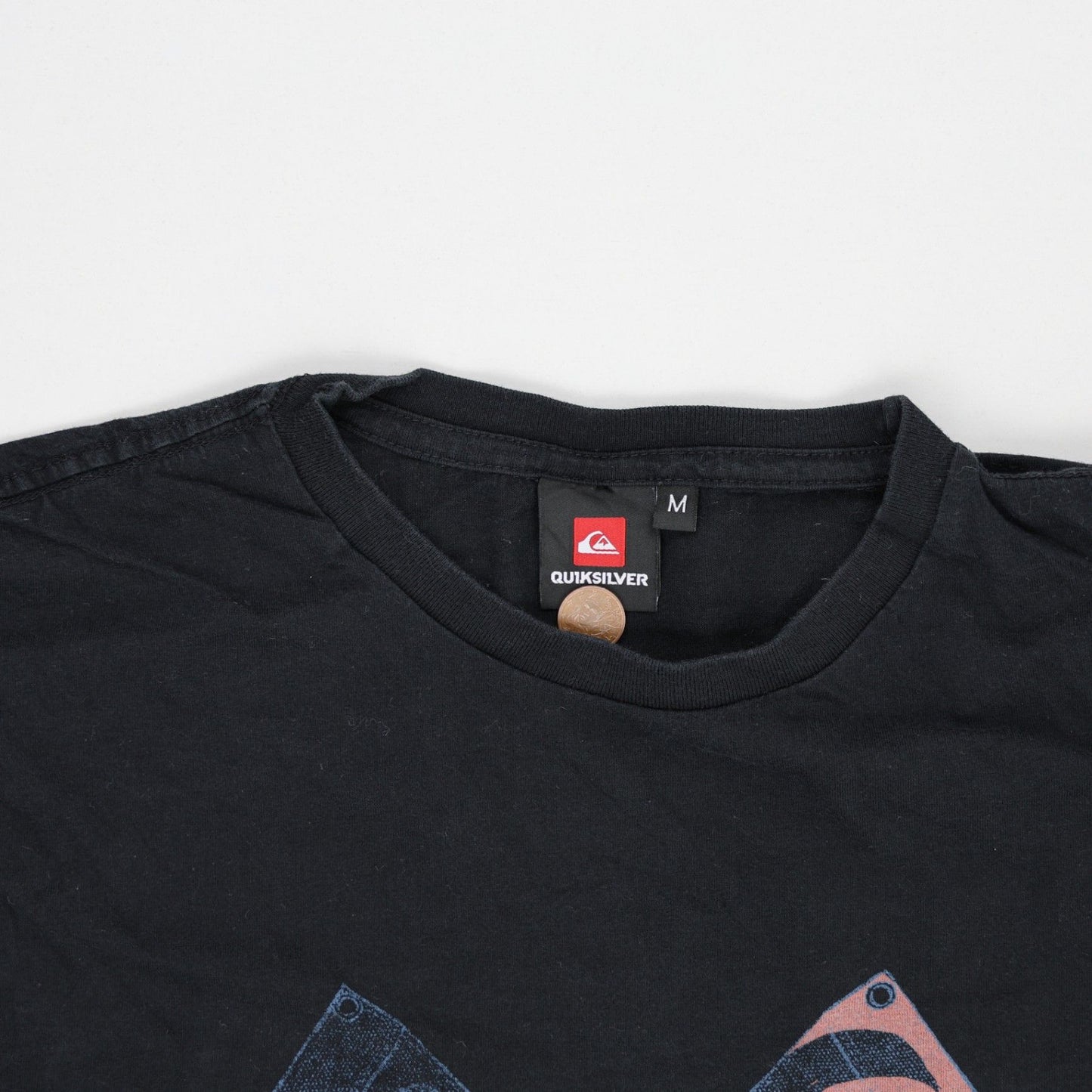 Quiksilver Black Long Sleeve Graphic T-Shirt Men's Medium Vintage Cotton Crew Neck