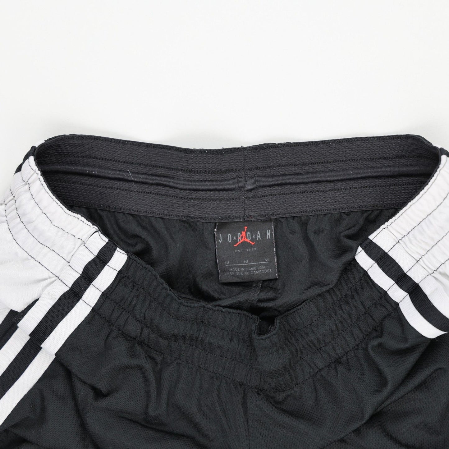 Jordan Men's Athletic Shorts Black White 24 cm Inseam 38 cm Waist Size Medium Polyester