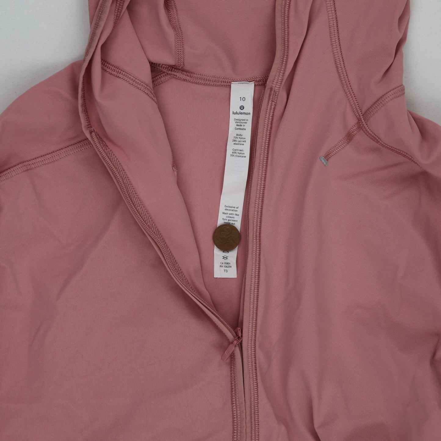 Lululemon Cropped Pink Zip-Up Athletic Hoodie Size 10 86% Nylon 14% Elastane