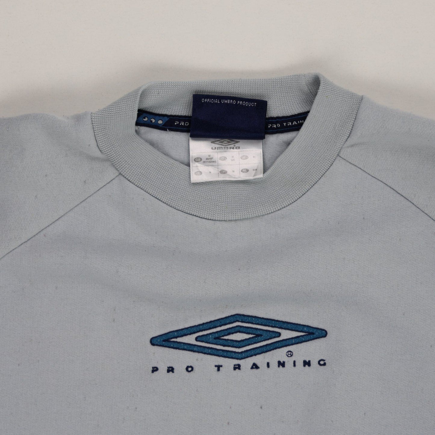 Umbro Vintage Grey Crew Neck Sweatshirt Men Size Medium Cotton Blend