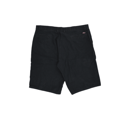 Dickies Black Workwear Shorts 36 Inch Waist 12 Inch Inseam 100 Percent Cotton Mens Clothing