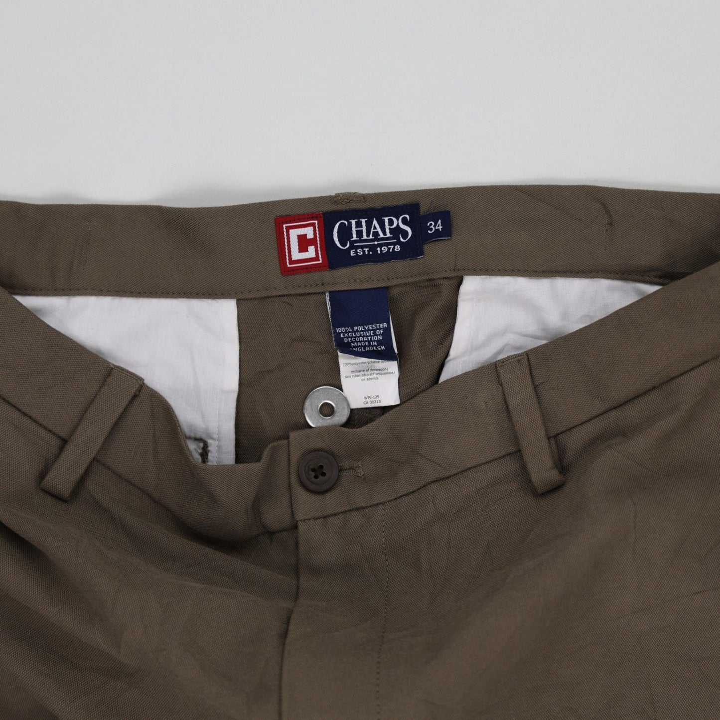 Chaps Men's Classic Tailored Khaki Shorts Size 34 100% Polyester Smart Casual