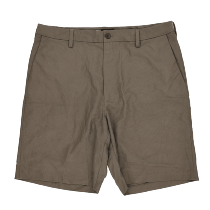 Chaps Men's Classic Tailored Khaki Shorts Size 34 100% Polyester Smart Casual